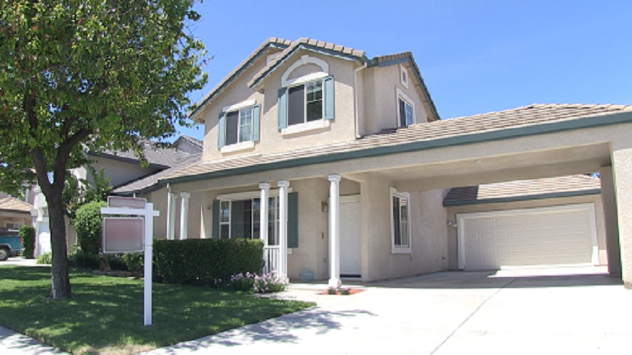 1489 Whispering Wind Tracy CA