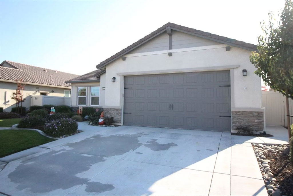 1614 Arbor Brook Dr., Manteca