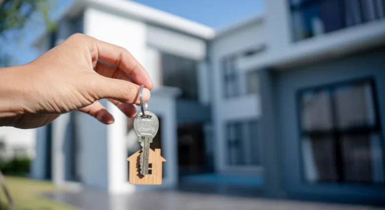 Holiday Home Selling Central Valley: Pros and Cons